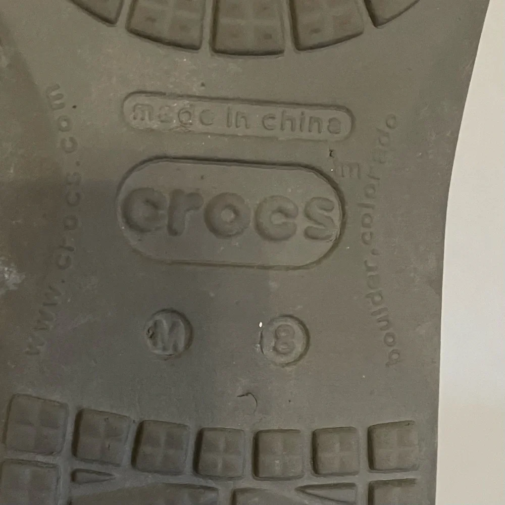 CROCS Camouflage Slip-On Loafers~ Size 8 M~‎ Hunting and Outdoors